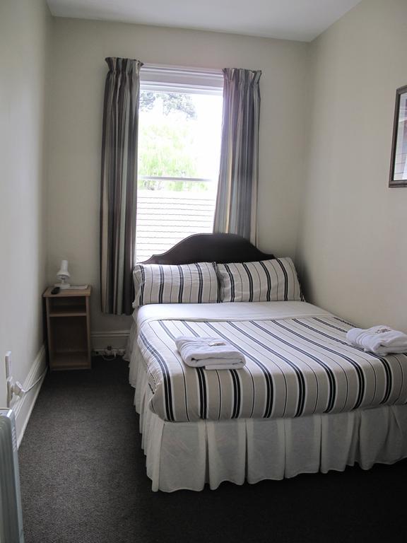 Dorset House Backpackers Hostel Christchurch Phòng bức ảnh