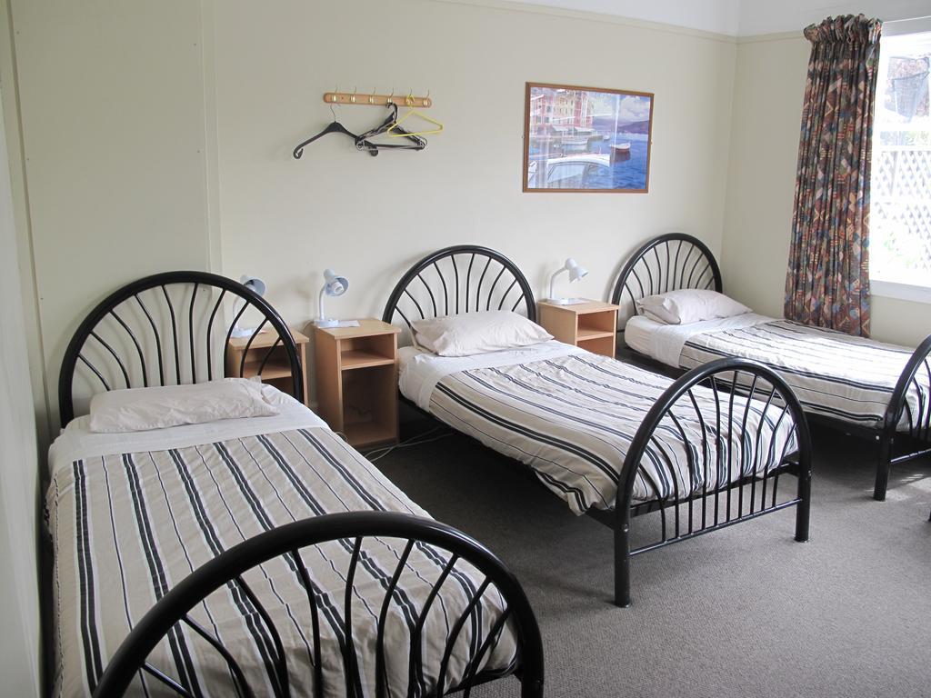 Dorset House Backpackers Hostel Christchurch Phòng bức ảnh