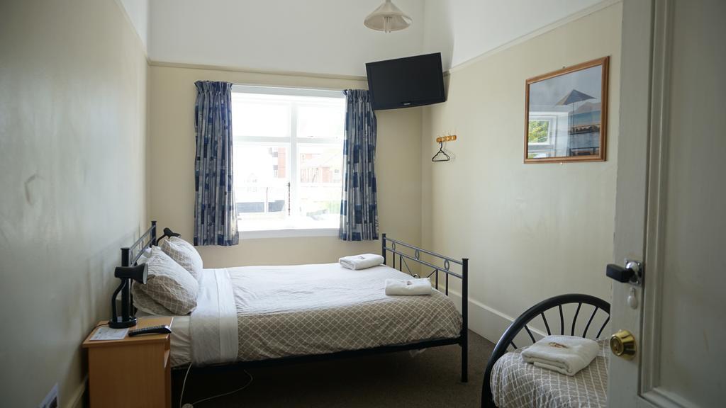 Dorset House Backpackers Hostel Christchurch Ngoại thất bức ảnh