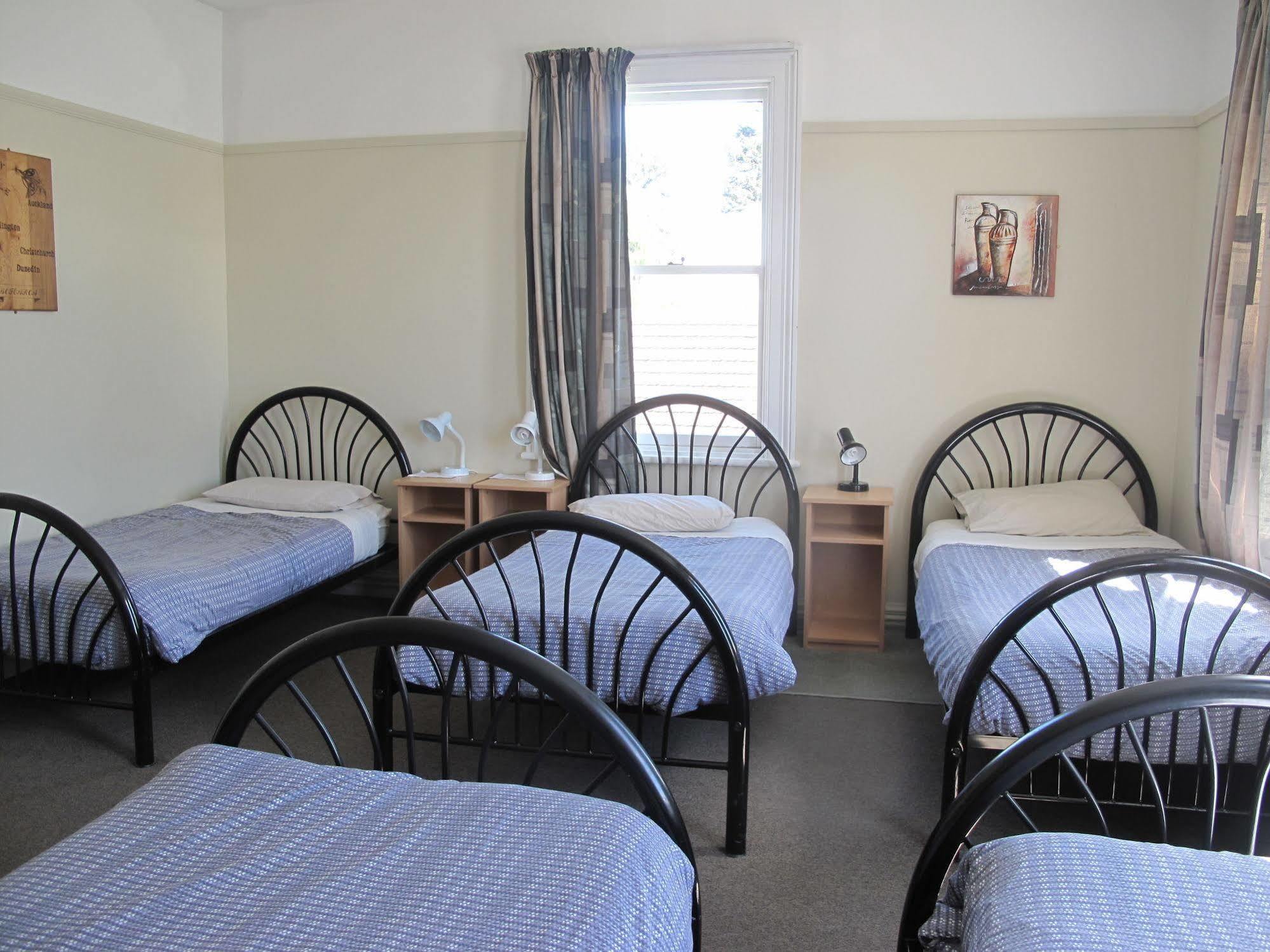 Dorset House Backpackers Hostel Christchurch Ngoại thất bức ảnh