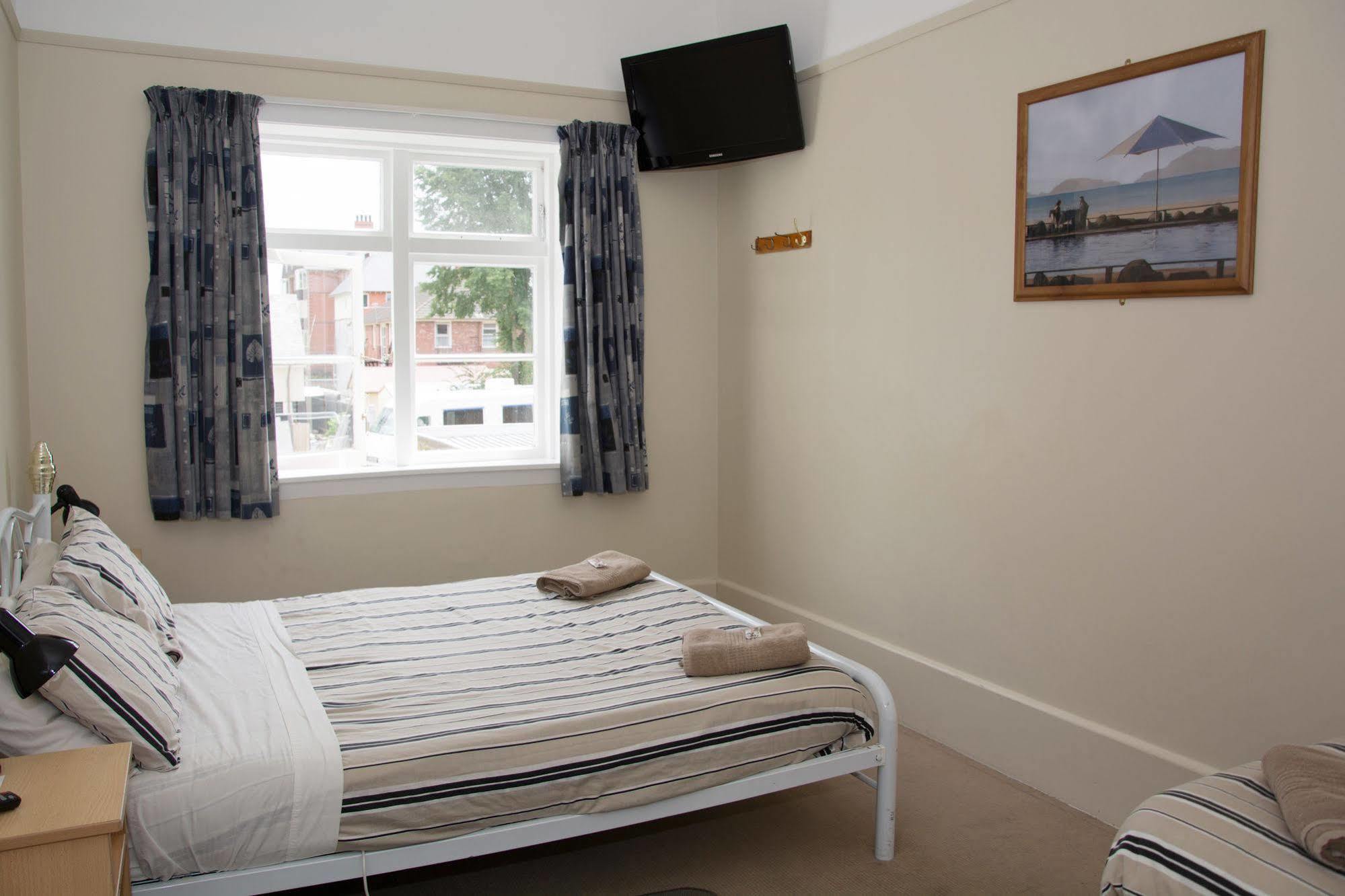 Dorset House Backpackers Hostel Christchurch Ngoại thất bức ảnh